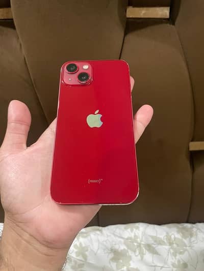 Apple iPhone 13