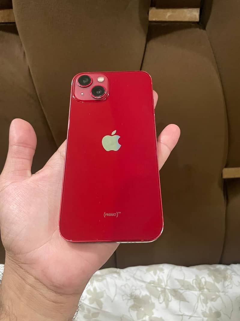 Apple iPhone 13 0