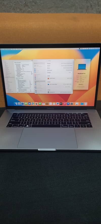 Macbook Pro 2017, core i7, 16/512 GB