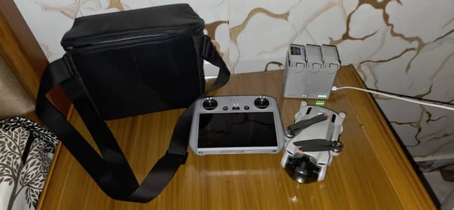 DJI MINI 3 7 HOURS USED 2025