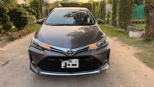 home used Toyota grandi 1.8 black interior for sale