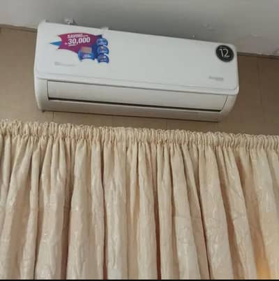 Dawlance 1ton ac for sale !