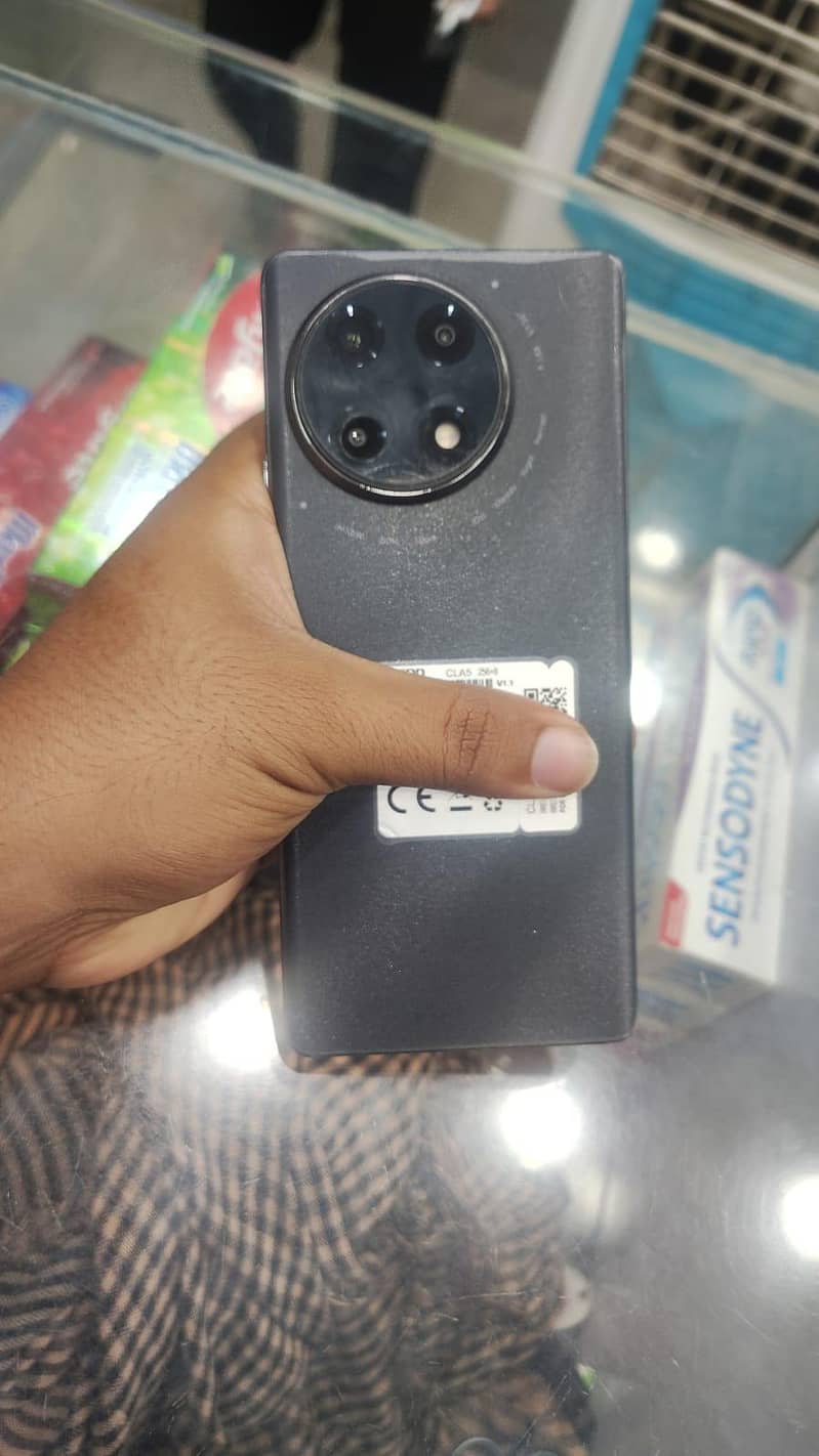 Tecno CAMON 30S 0