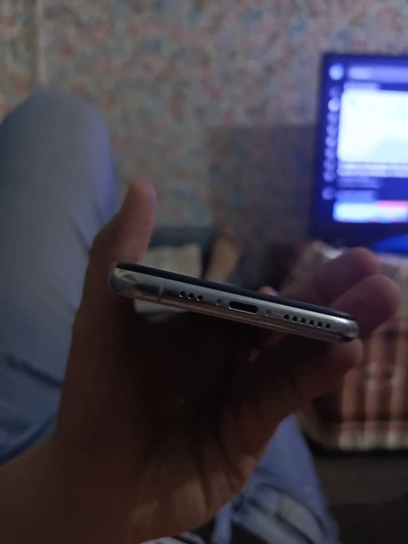 Apple iPhone XS 2