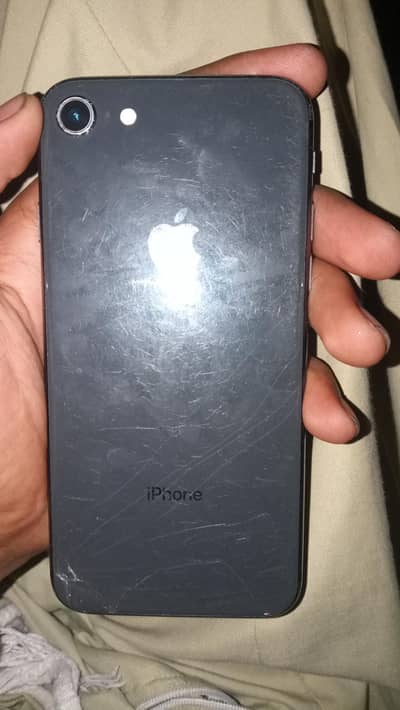 Apple iPhone 8