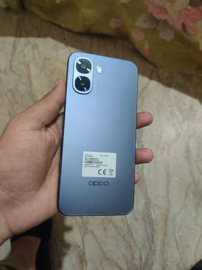 OPPO A6s 4_64 only mobile hai no open no repair all ok
