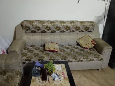 4 seater sofa