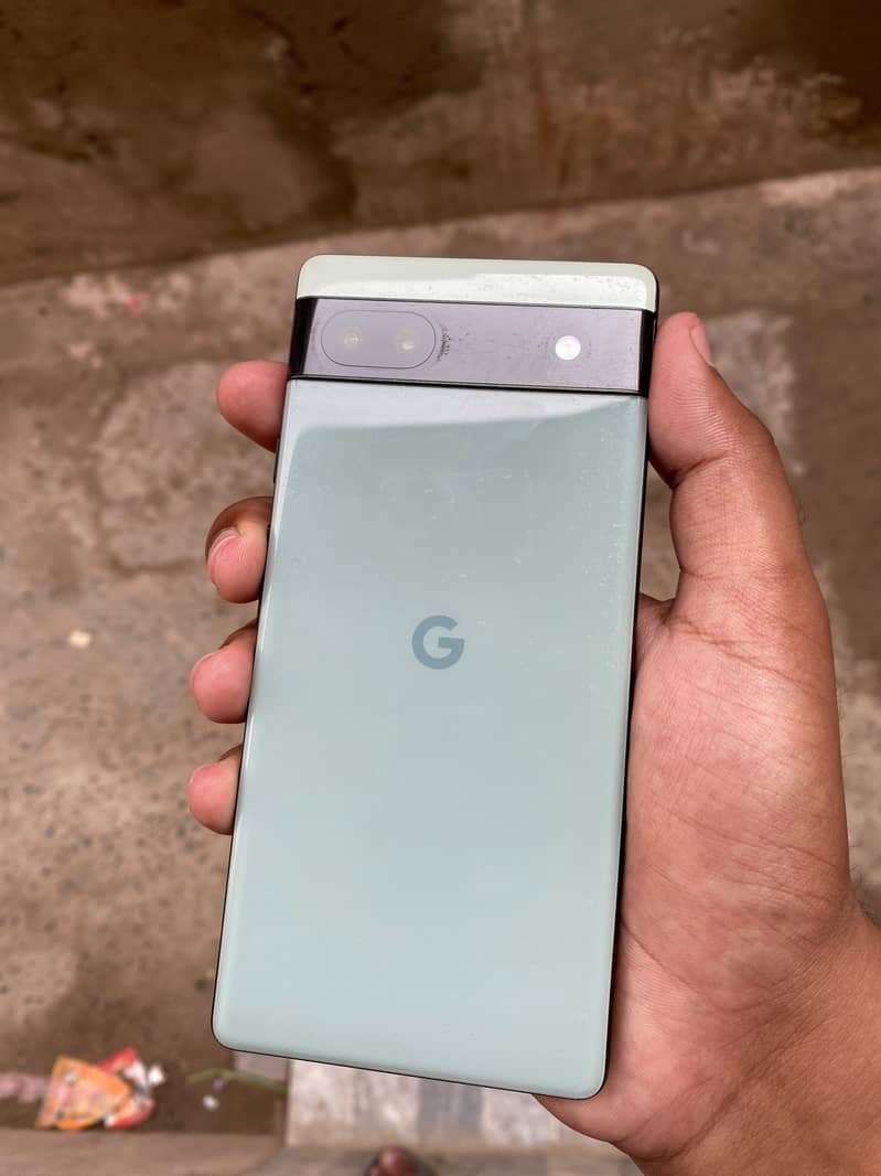 Google Pixel 6a 1