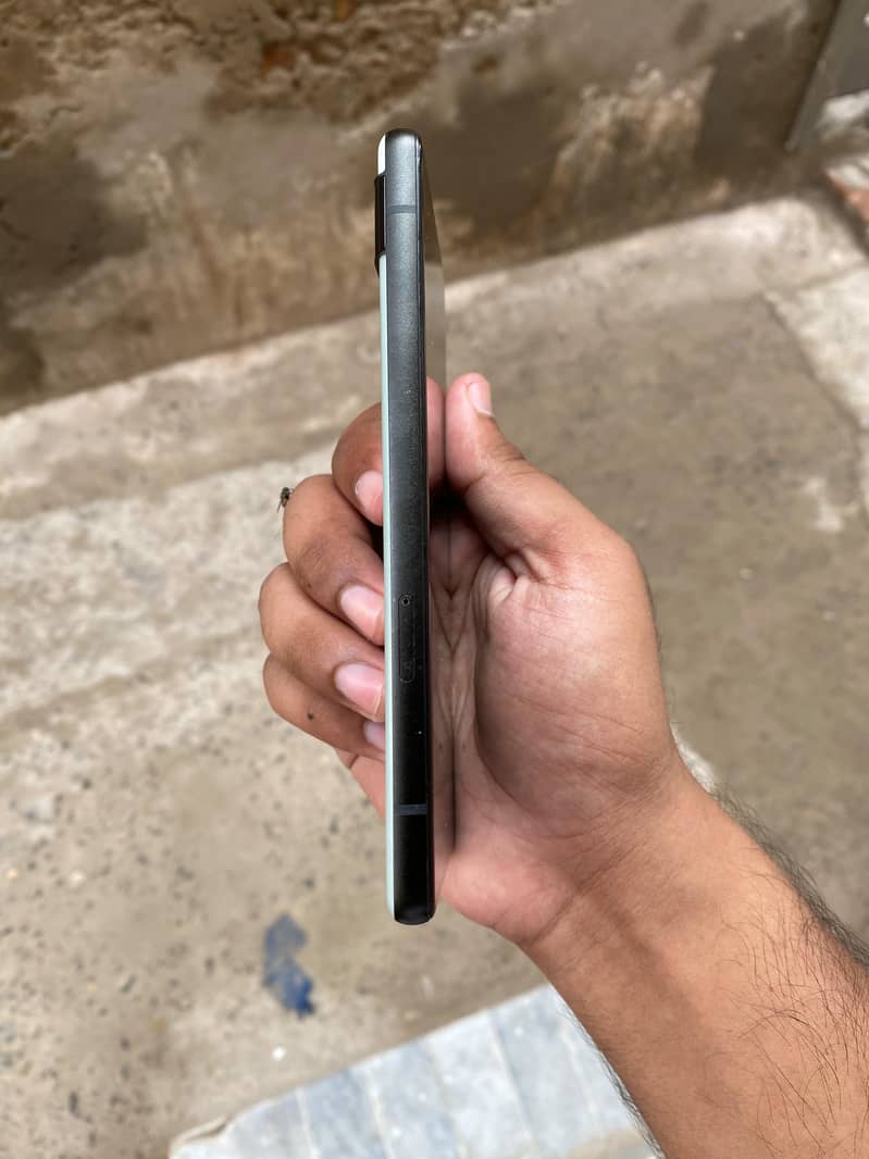 Google Pixel 6a 5