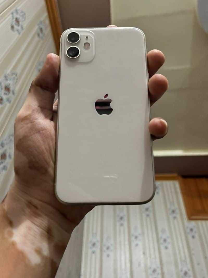 Apple iPhone 11 5