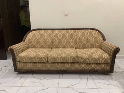 3 seater and Dewan
