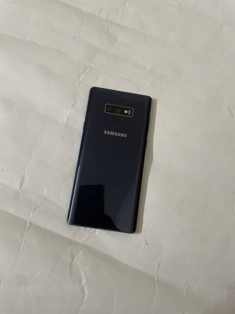 Samsung Mobile Note 9 4