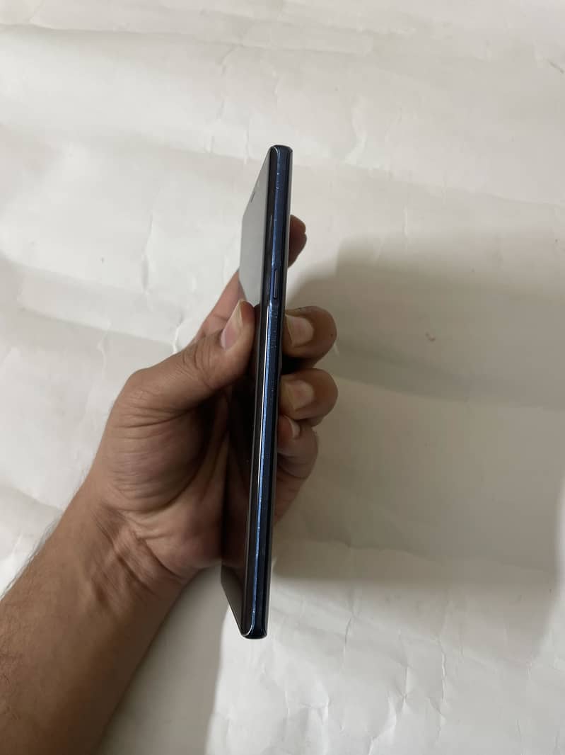 Samsung Mobile Note 9 10