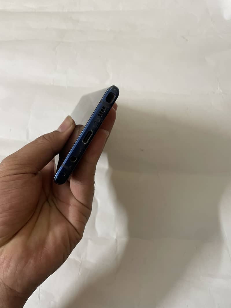 Samsung Mobile Note 9 12
