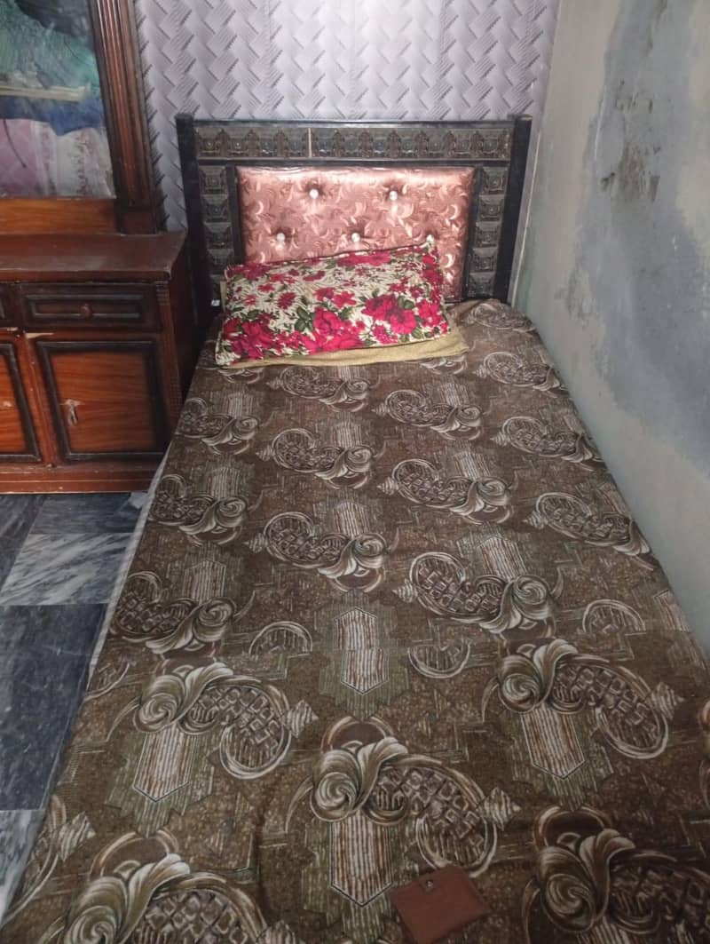 2 singl bed 1 double bed 1