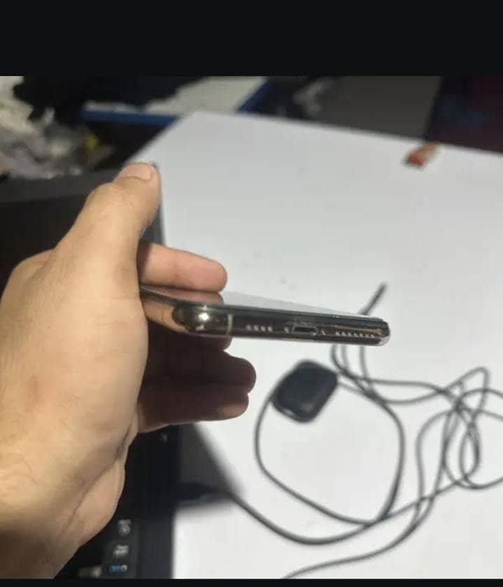 IPhone XS Max 5