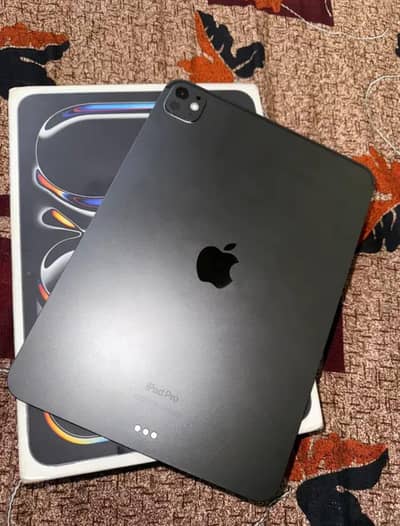 Apple iPad Pro 13 Inch My WhatsApp No 03253133978