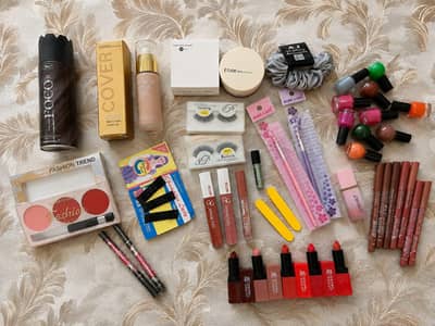  Complete Makeup & Beauty Deal | Brand New Cosmetics | Rs. 7999 