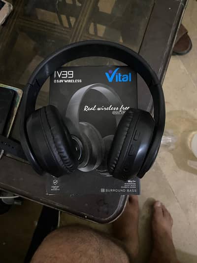vital v39 headphones