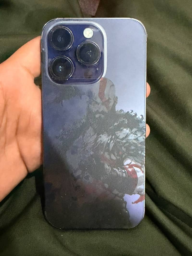 Apple iPhone 14 Pro 4