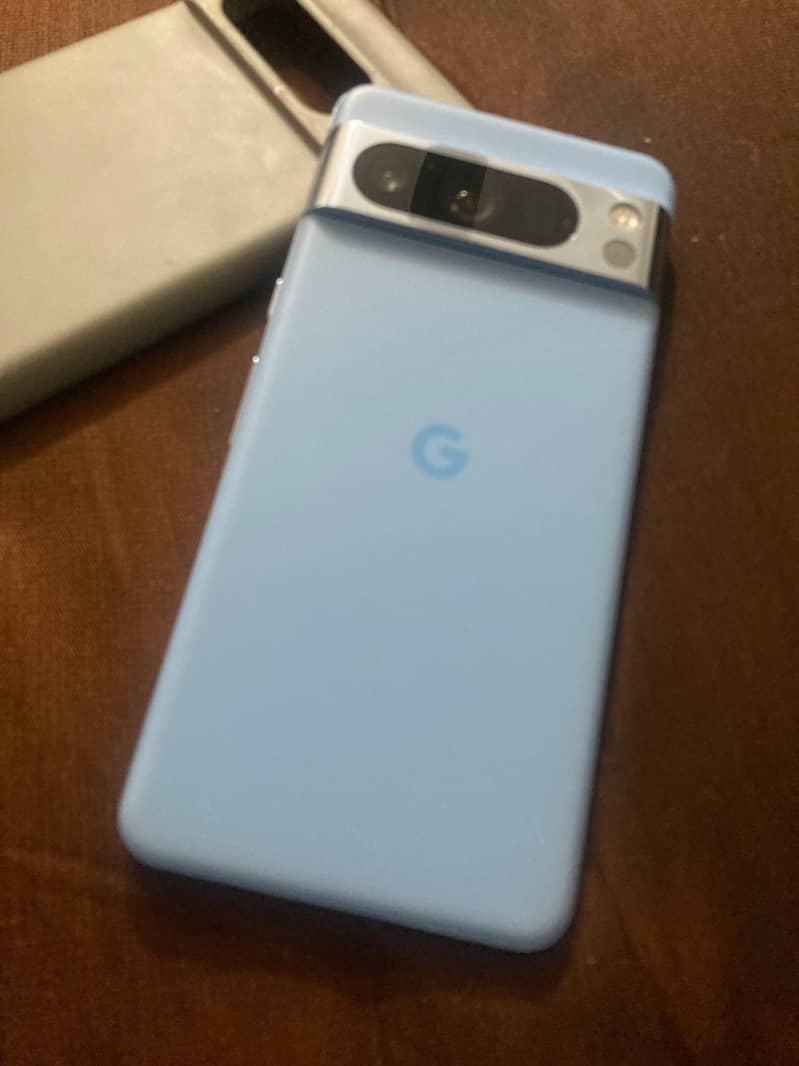Google Pixel 8 Pro 2