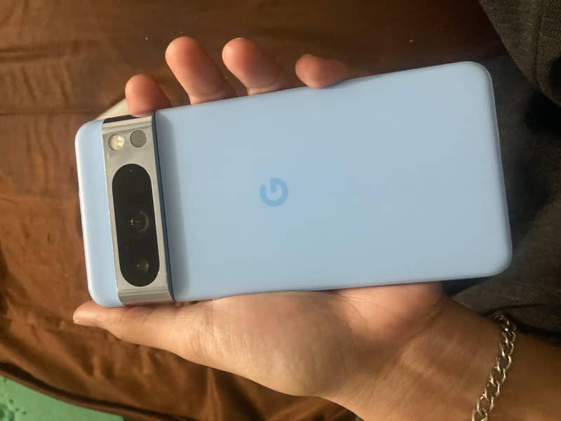 Google Pixel 8 Pro 8