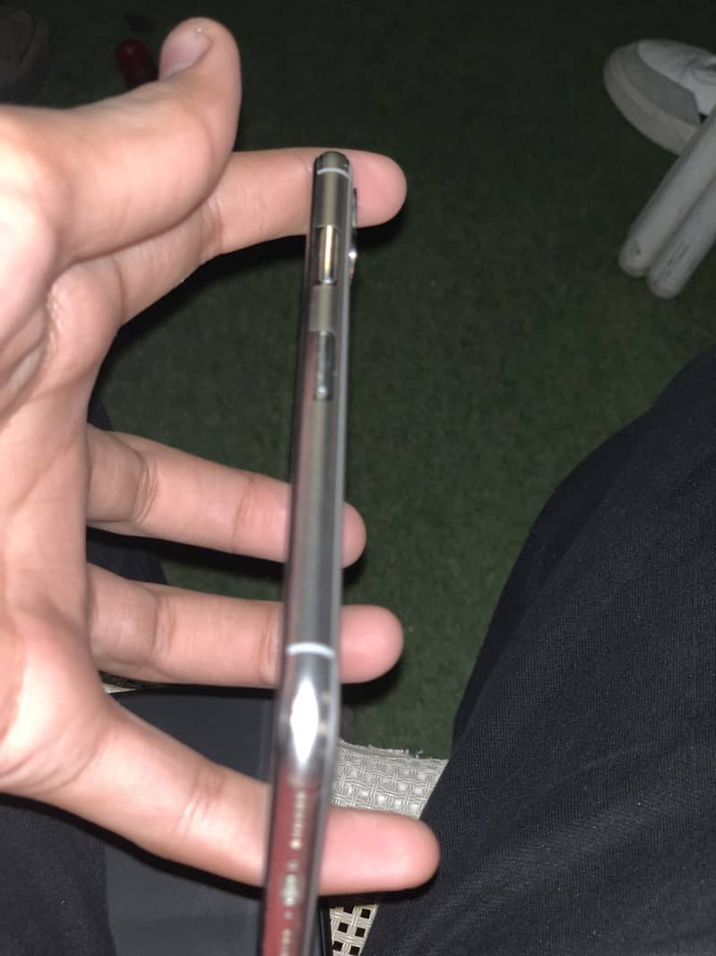Apple iPhone X 1