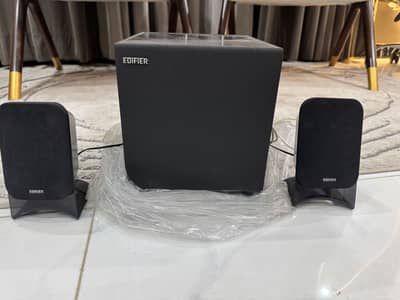 Edifier XM2 2.1 channel speakers with subwoofer