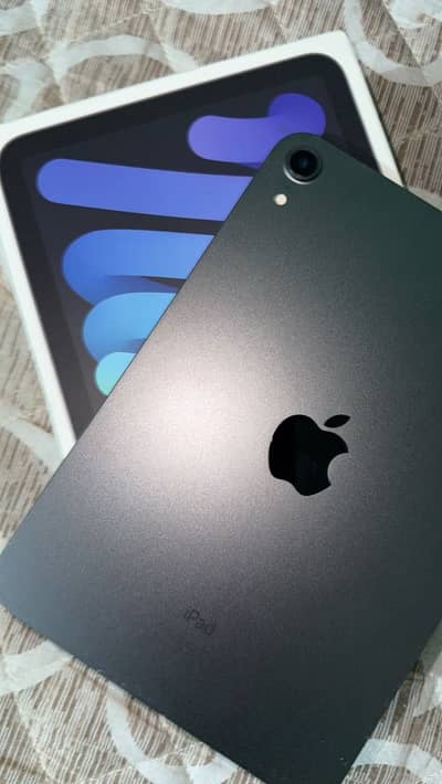 ipad mini 6 64 GP like brand new condition grey colour with box