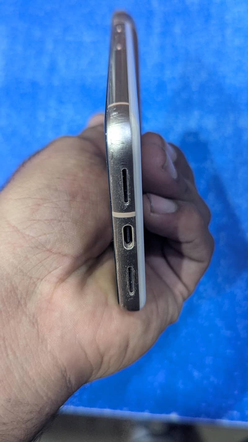 Google Pixel 8 0