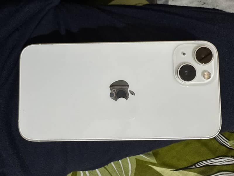 Apple iPhone 13 0