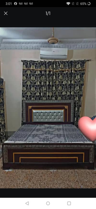 bed with sides