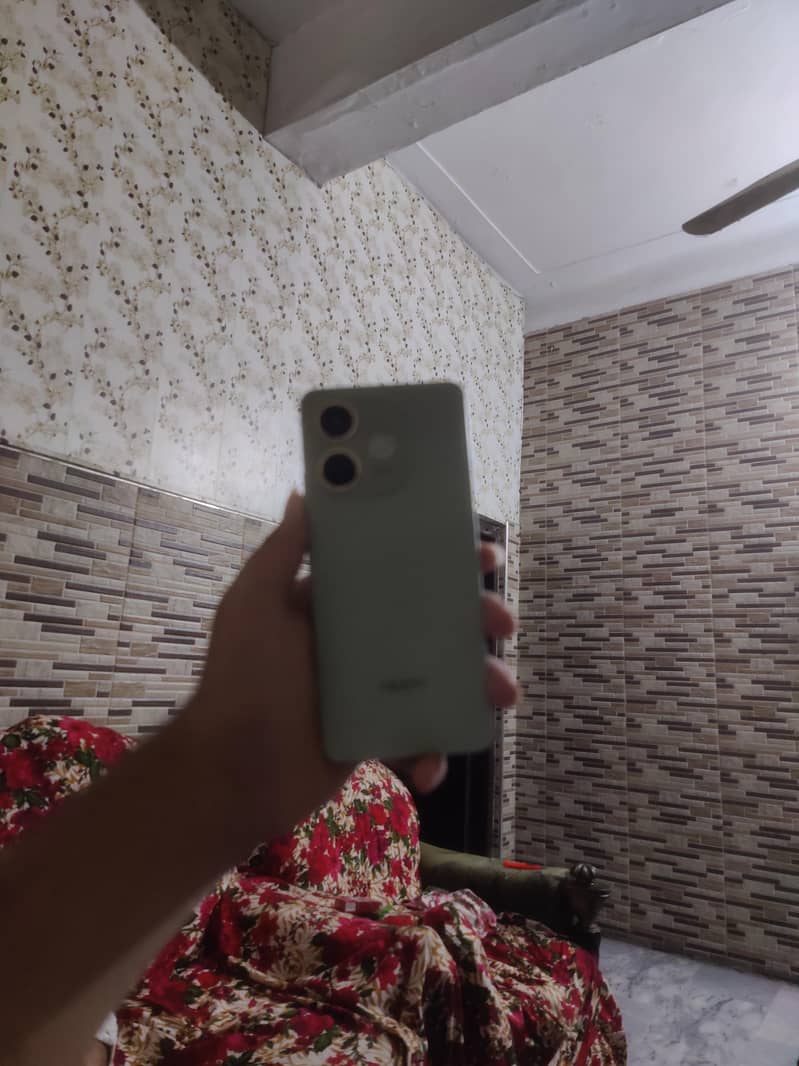 OPPO A5 Pro 0