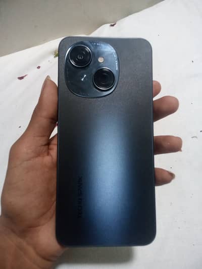 Tecno Spark Go 1