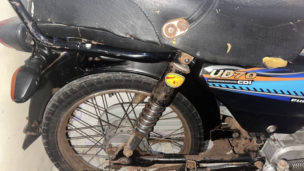 Engine sealed 2