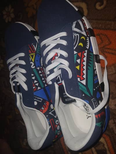 Brand New Geometric Print Sneakers -Size [45] - Rs 5000