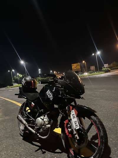 Yamaha ybr full modified