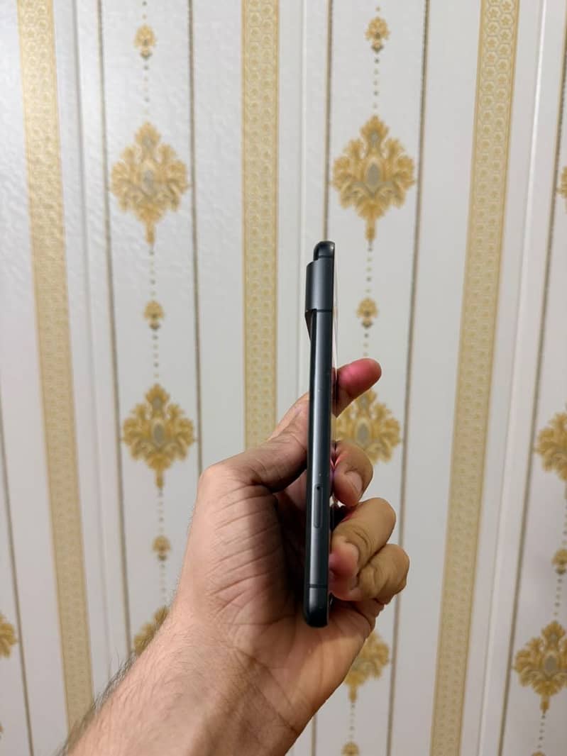 Google Pixel 8 3