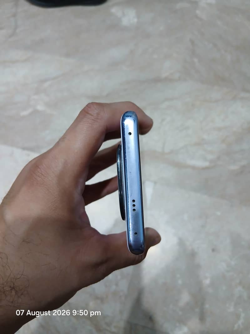 Xiaomi Redmi Note 14 Pro Plus 2