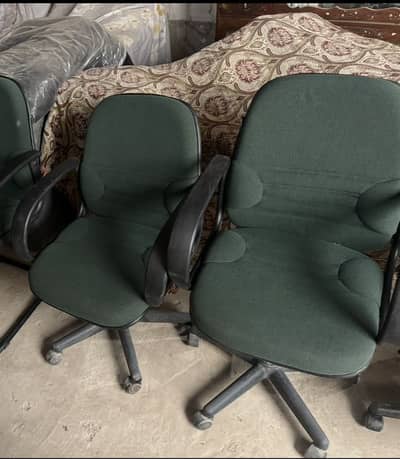 Office 3chairs for sale barnd new chair  WhatsApp 03367645235