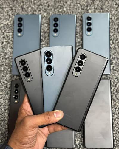Samsung Mobile Z Fold 4