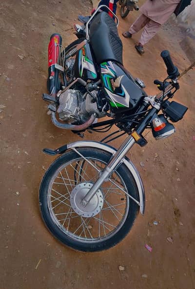 Honda 125  22/23