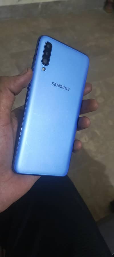 Samsung Galaxy a 70