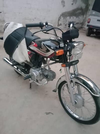 HONDA CD70