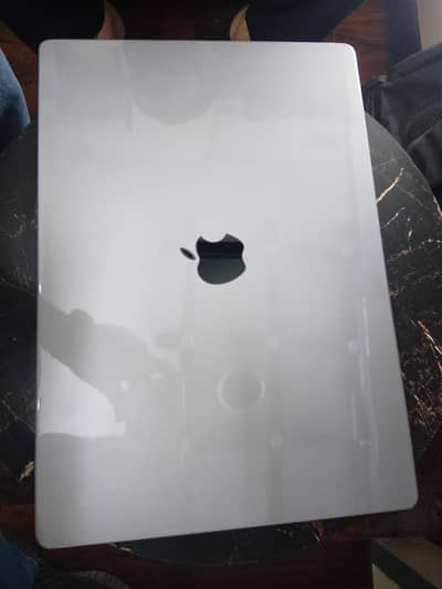 Mac book Pro M1 2021 16inch