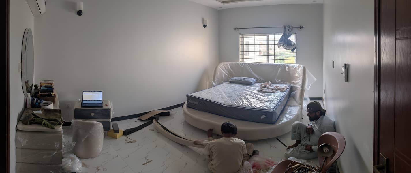 Round Shape Bed 2