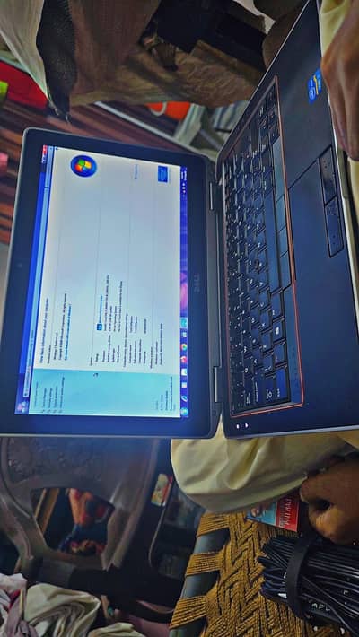 Intel(R) Core i7 4GB Ram and 300GB ROM