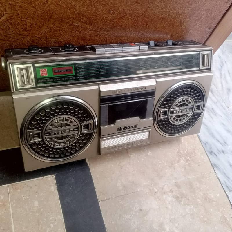 cassette player 0