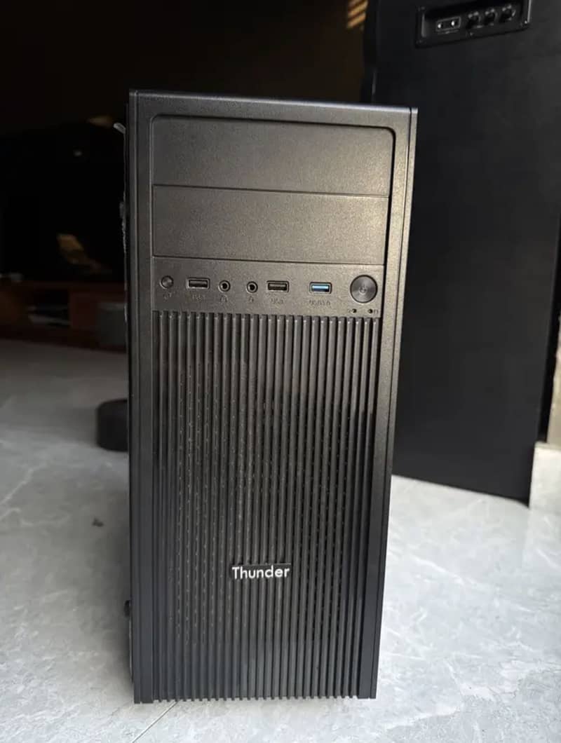 Gaming PC Case 4