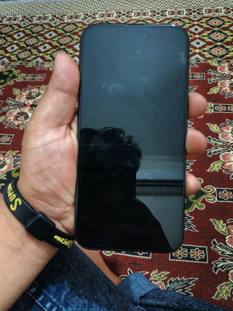 iPhone 15 plus jv 3